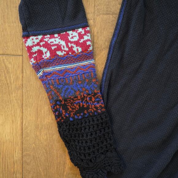 FREE PEOPLE womens sz S black In The Mix crochet cuff long sleeve boho top - Picture 4 of 8